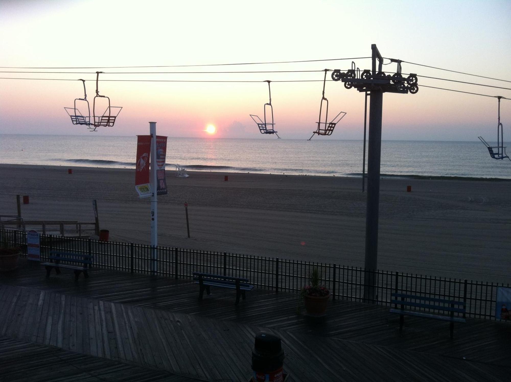 Aztec Ocean Resort Seaside Heights Eksteriør billede